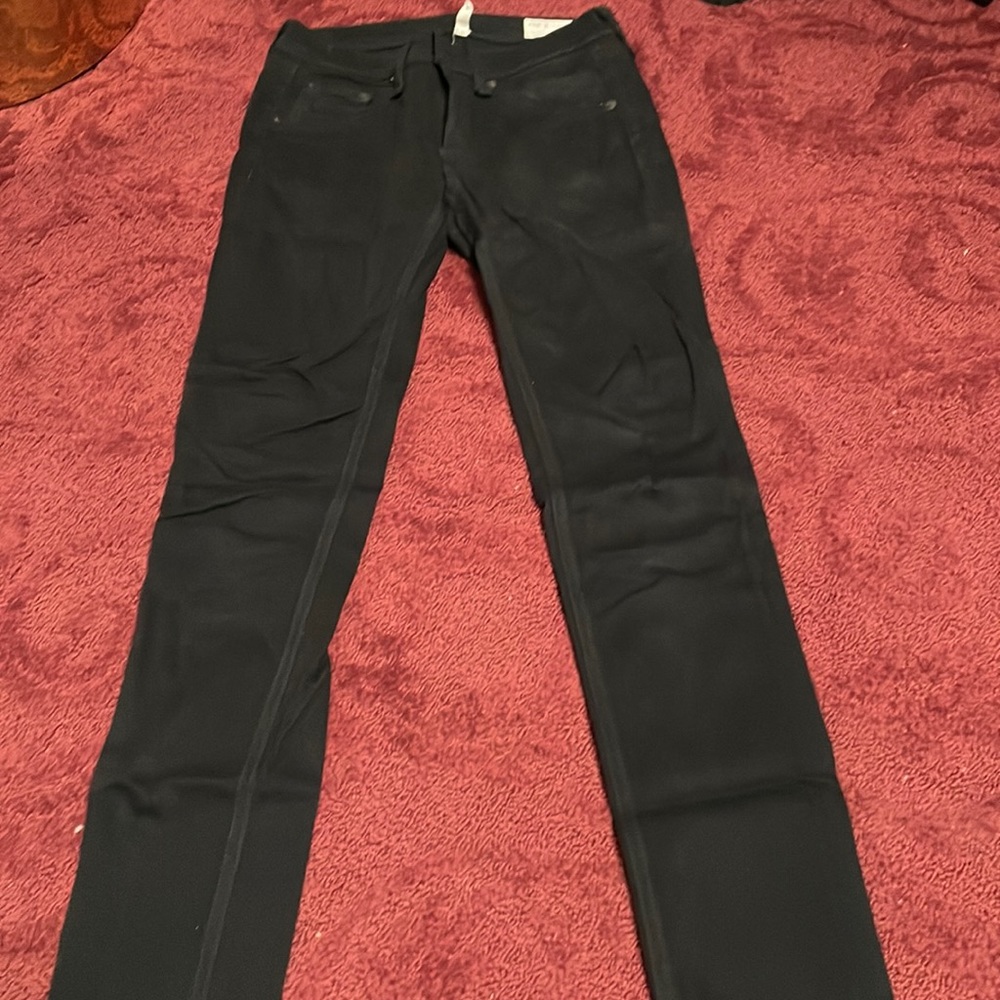 Black Rag & Bone legging model jeans